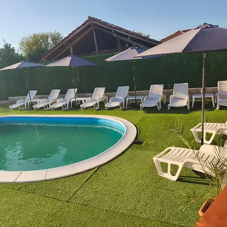 алтея Case de vacanță *